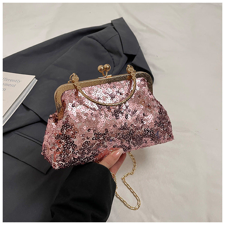 Fashionable Sequined Shell, Unique and Shiny, Elegant and Stylish Chain, Casual Hand-held Crossbody Bag